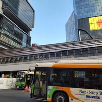 Photo taken at Shibuya Sta. East Exit Bus Terminal by Mic H. on 9/4/2022