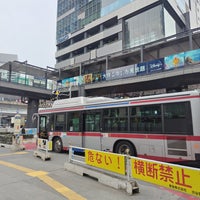 Photo taken at Shibuya Sta. West Exit Bus Terminal by Mic H. on 12/11/2023