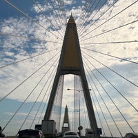 Photo taken at Kanchanaphisek Bridge by Stefan on 5/14/2022
