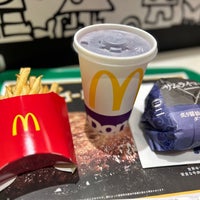 Photo taken at McDonald&amp;#39;s by かんな on 10/17/2023
