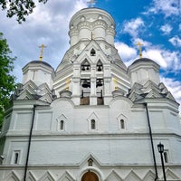 Photo taken at Церковь Усекновения Главы Иоанна Предтечи by Vladimir M. on 5/12/2018