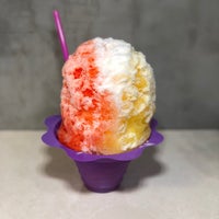Photo taken at Brian&#39;s Shave Ice by Jeff W. on 11/22/2018