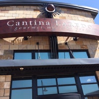 Foto scattata a Cantina Laredo da Ishtiaq B. il 6/21/2015