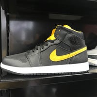Foot Locker - Kuip - Amsterdam, Noord-Holland