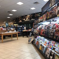 Barnes Noble Minnetonka Hopkins Minnetonka Mn