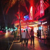 Photo taken at Starlite Hotel Miami by Hernan Fellipe C. on 9/26/2013