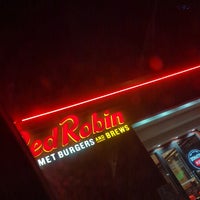 Photo taken at Red Robin Gourmet Burgers and Brews by Cineura D. on 1/14/2024