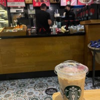 Das Foto wurde bei Starbucks von Yara. am 11/14/2021 aufgenommen