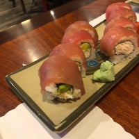 Снимок сделан в Sakura Teppanyaki and Sushi пользователем Archit S. 11/3/2018