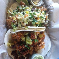 6/7/2013에 Collin R.님이 Moontower Tacos에서 찍은 사진