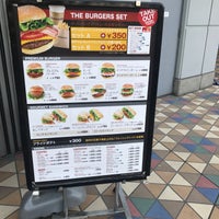 Photo taken at THE BURGERS TOKYO by Hamashon .. on 6/23/2017