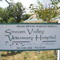 Das Foto wurde bei Stream Valley Veterinary Hospital von Stream Valley Veterinary Hospital am 7/30/2014 aufgenommen