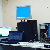 Photo taken at Boombox Computers by Boombox C. on 3/5/2016