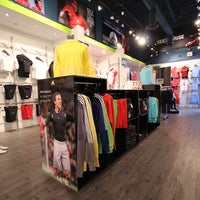 In2Sports - The Soccer Superstore (MARKHAM) - Markham, ON