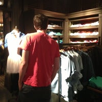 Hollister Co. - Clothing Store in 