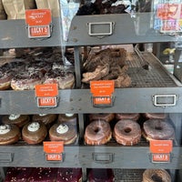 Photo taken at 49th Parallel &amp;amp; Lucky&amp;#39;s Doughnuts by Ava L. on 2/26/2023
