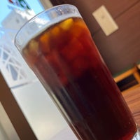 Photo taken at モリバコーヒー 新横浜アリーナ通り店 by り っ. on 6/25/2022