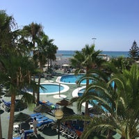 Photo taken at Hotel Bahía Serena by Felipe M. on 7/21/2017