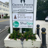 Photo taken at Crowne Pointe Historic Inn &amp;amp; Spa by Brent F. on 6/4/2021