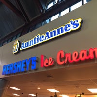 Photo taken at Auntie Anne&amp;#39;s by Brent F. on 12/29/2019
