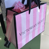 Photo taken at Victoria&amp;#39;s Secret by Marina on 8/12/2018