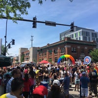 Foto tirada no(a) Chicago Pride Parade por Chris H. em 6/24/2018