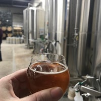 2/4/2017 tarihinde Kristin J.ziyaretçi tarafından oliver brewing co'de çekilen fotoğraf