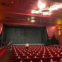 Photo taken at Laemmle&amp;#39;s Ahrya Fine Arts Theatre by Linus L. on 7/1/2022