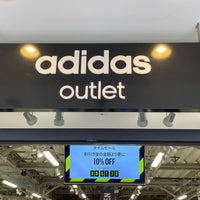 Photo taken at Adidas Outlet by 🐸🐸🐸 on 7/9/2023