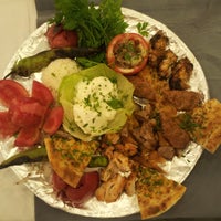 Das Foto wurde bei Çoban Çiftliği Restaurant &amp;amp; Cafe von Çoban Çiftliği Restaurant &amp;amp; Cafe am 8/7/2014 aufgenommen