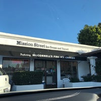 Photo taken at Mission Street Ice Cream and Yogurt - Featuring McConnell&amp;#39;s Fine Ice Creams by Derek B. on 3/13/2019