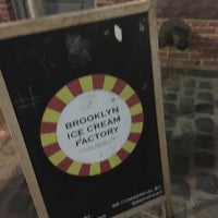 Photo taken at Brooklyn Ice Cream Factory - Greenpoint by Tal A. on 8/21/2016