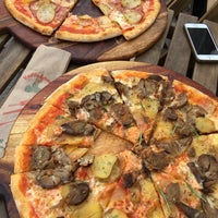 Photo taken at Pizzeria Cavallino by Mads J. on 7/18/2018