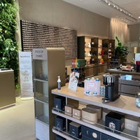 Photo taken at Nespresso Beverly Hills Boutique &amp;amp; Cafe by FHD on 7/30/2021