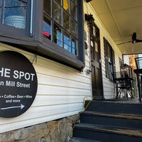 Das Foto wurde bei The Spot on Mill Street von Pete G. am 10/19/2023 aufgenommen