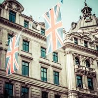 Photo taken at Seo In London: Acen Digital by Seo In London: Acen Digital on 8/9/2014