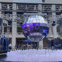 Photo taken at Lincoln Center’s Revson Fountain by Monica on 7/8/2022
