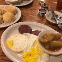 Photo taken at Cracker Barrel Old Country Store by Jonathan N. on 1/8/2019