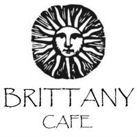 Das Foto wurde bei Brittany Cafe von Brittany Cafe am 8/8/2014 aufgenommen