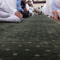 Photo taken at مسجد الجسمي Al Jasmi Mosque by Omar A. on 8/15/2014