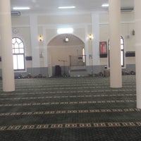 Photo taken at مسجد الجسمي Al Jasmi Mosque by Omar A. on 10/4/2013