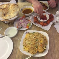 Photo taken at Karachi Darbar Restaurant - Oud Metha by Omar A. on 1/25/2017
