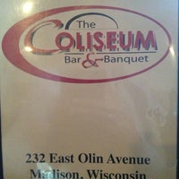 Foto diambil di Coliseum Bar and Restaurant oleh Julianna O. pada 3/14/2013