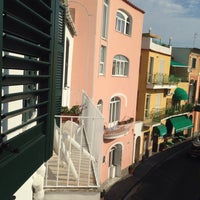 Foto tomada en Terme Manzi Hotel And Spa Ischia  por Mikhail P. el 9/11/2015