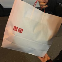 Photo taken at Uniqlo by Jc L. on 11/14/2017