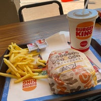 Photo taken at Burger King by Erkin  İÇ on 4/3/2024