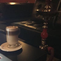 9/24/2016 tarihinde Gabriel H.ziyaretçi tarafından Cairo Lounge Cafe (Cairo&amp;#39;s)'de çekilen fotoğraf