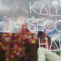 Photo taken at Kallio Second Hand by Tiina R. on 8/1/2015