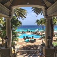 Photo prise au Curaçao Marriott Beach Resort &amp;amp; Emerald Casino par Amarante, R. le8/17/2015