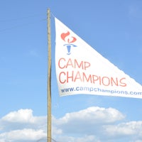 รูปภาพถ่ายที่ Camp Champions โดย Camp Champions เมื่อ 8/11/2014
